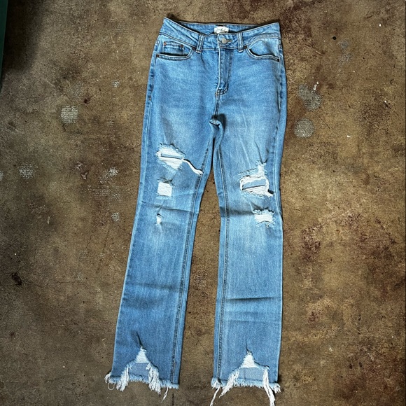 Wonderly Denim - Mid rise slim flare jeans